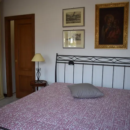 Maremonti Apartment